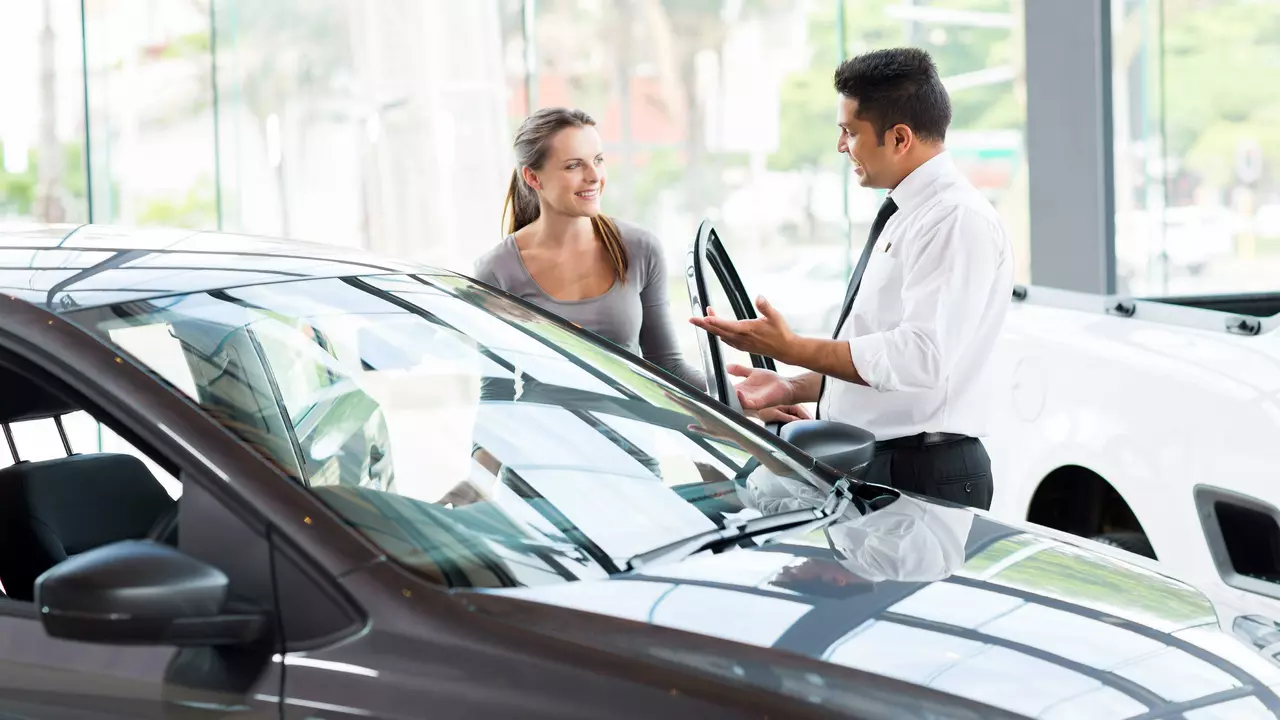What fees should you refuse to pay when buying a new car?